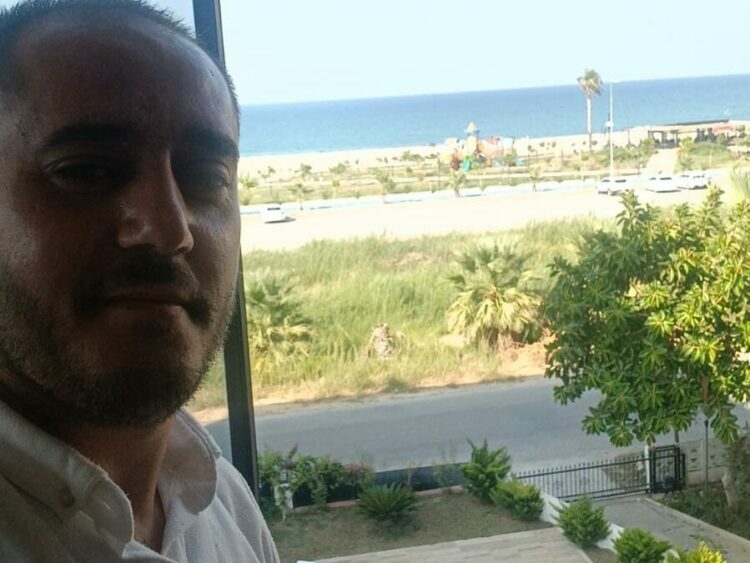 Kendisine yardım eden tanıdığının 2 ton çiçek bamyasını çalan sanığa 8 yıl hapis cezası