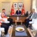 Dünya şampiyonu kanocudan Muğla Valisi Akbıyık'a ziyaret