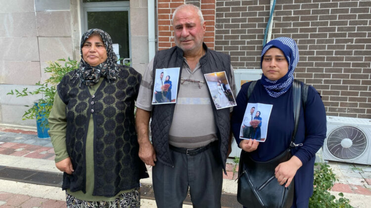 Sözlüsüyle kazada ölen Mustafa’nın babası: Gelinlik damatlık giydireceğim derken kefenle geldiler