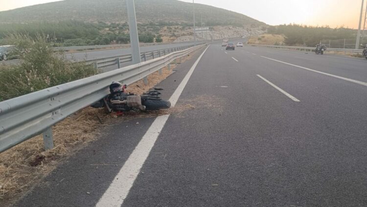İzmir’de motosiklet eğitmeni Akif Emre, kazada hayatını kaybetti