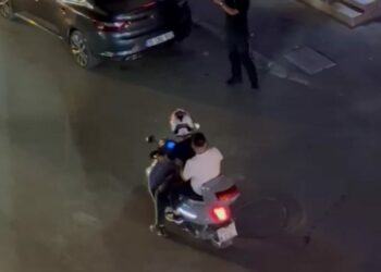 Kar maskesi takıp kuyumcu dükkanını kurşunladı; o anlar kamerada