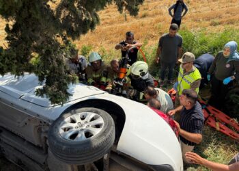Sünnet düğünü dönüşü şarampole devrilen otomobilin sürücüsü, kurtarılamadı