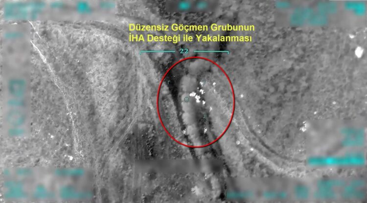 26 ilde 'göçmen kaçakçılığı' operasyonu: 43 tutuklama