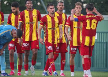 Göztepe 3'te 3 yaptı