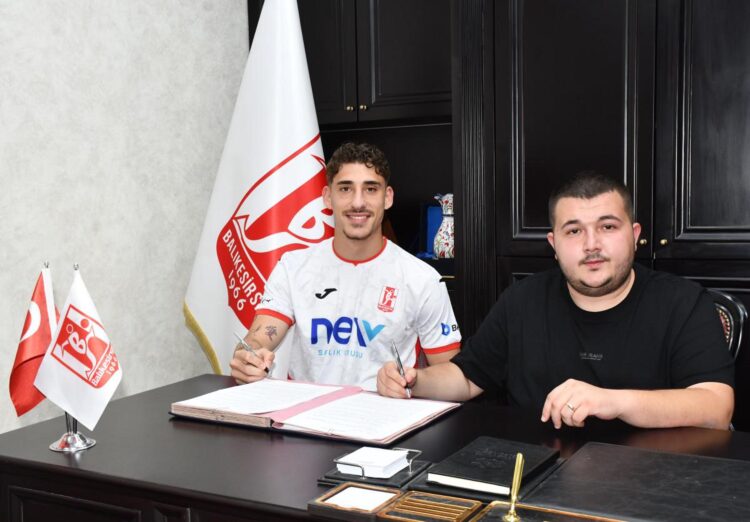 Balıkesirspor'da Ayberk yuvaya döndü