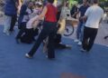 Kağıthane’de çocuk parkında kadınlar tartıştı, eşleri tekme ve yumrukla birbirine saldırdı
