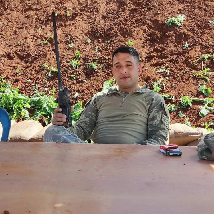 Denizde boğulma tehlikesi geçiren gazi, kurtarılamadı