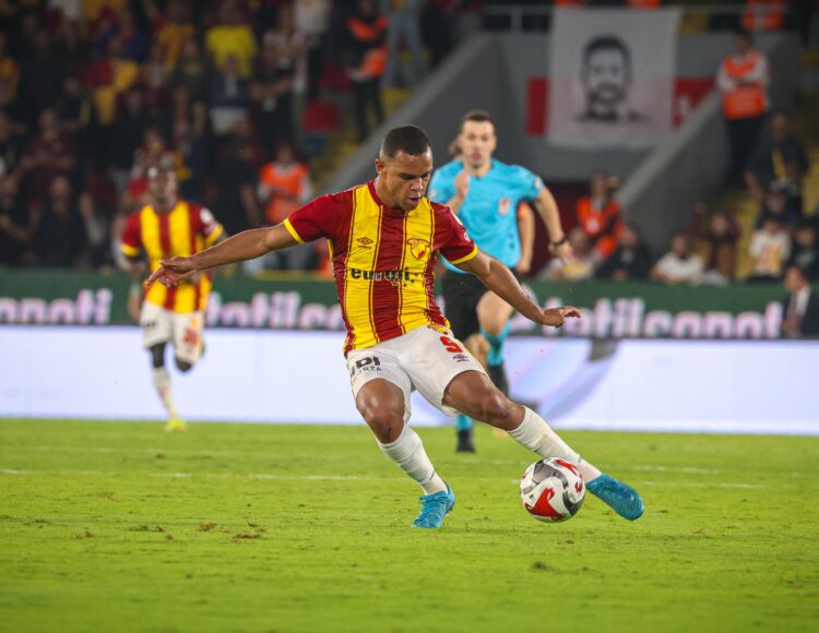 Göztepe, Juan'ı Rusya'ya uğurluyor