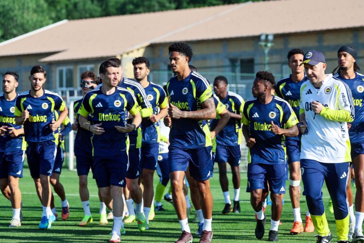 Fenerbahçe, Topuk Yaylası'nda çalışmalarını sürdürdü