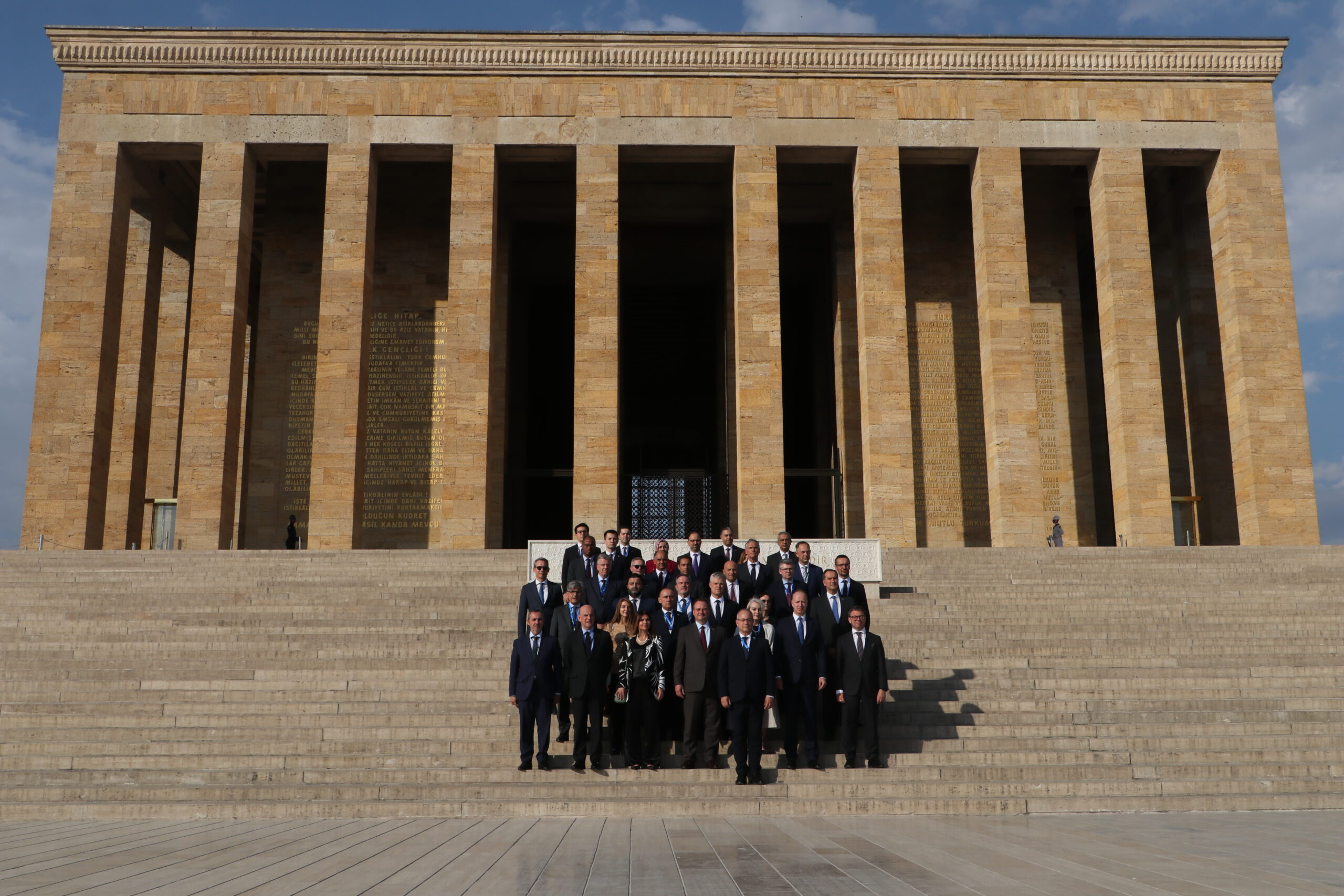 NATO heyetinden Anıtkabir'e ziyaret