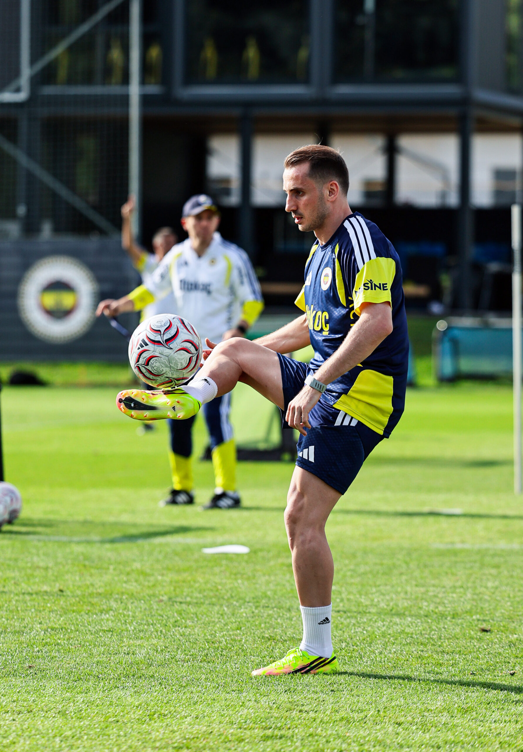 Fenerbahçe Avusturya kampında günü çift antrenmanla tamamladı