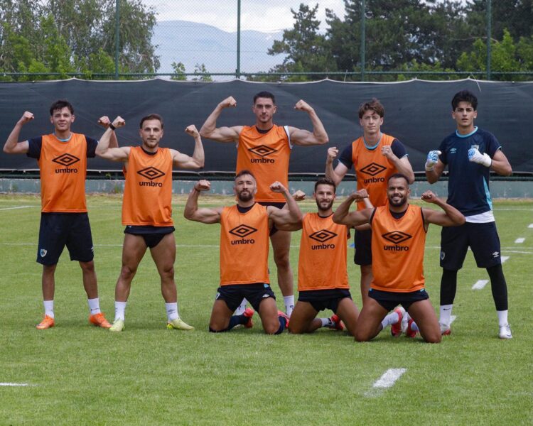Erzurumspor FK'da kampın ilk etabı tamamlandı