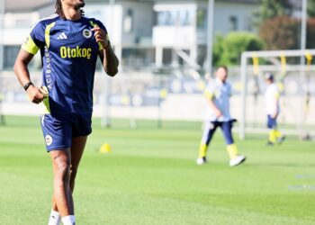 Fenerbahçe'de hazırlıklar devam ediyor
