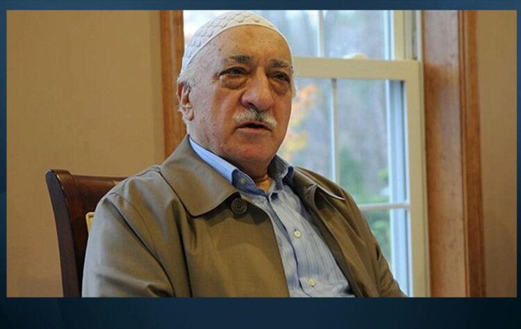 FETÖ'nün kriptolu iletişim ağı ByLock'ta hiyerarşik yapı deşifre edildi