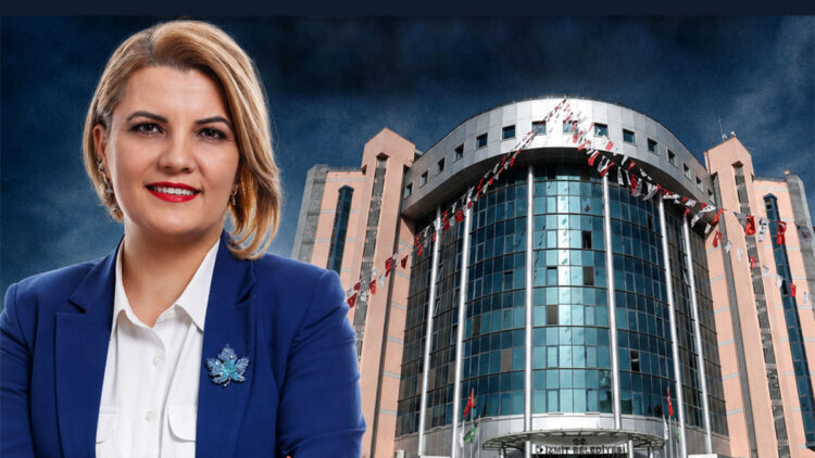 İzmit Belediyesi'ne operasyon: Başkan Fatma Kaplan Hürriyet ve eşi gözaltına alındı