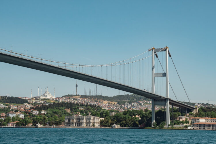 Köprü ve otoyol ücretlerine zam: Yeni tarifeler yürürlüğe girdi