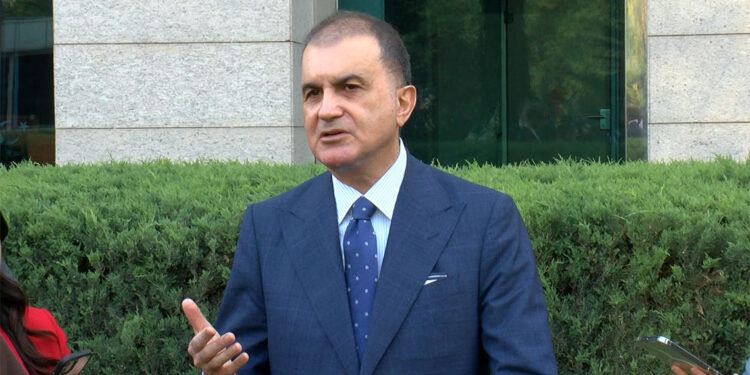 AK Parti Sözcüsü Ömer Çelik'ten Özgür Özel'e "vesayet" çıkışı