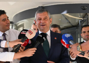 Özgür Özel, YENİ Parti’nin kuruluşunu duyurdu; Gazi Mustafa Kemal Atatürk'ün ilerlediği yoldayız