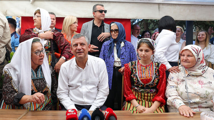 Özgür Özel’den çok konuşulacak sözler: “Millet sandıkta bu düzeni değiştirecek”