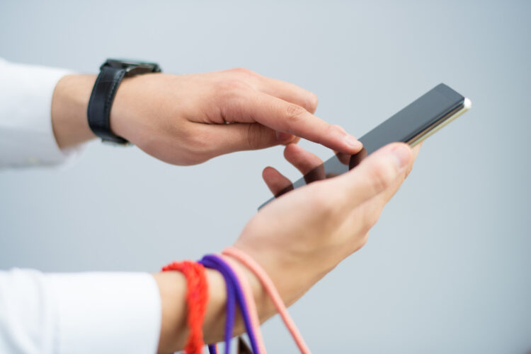 Çekya’da okullarda cep telefonu yasaklanıyor