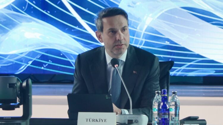 Bakan Bayraktar'dan 'Terörsüz Türkiye' mesajı