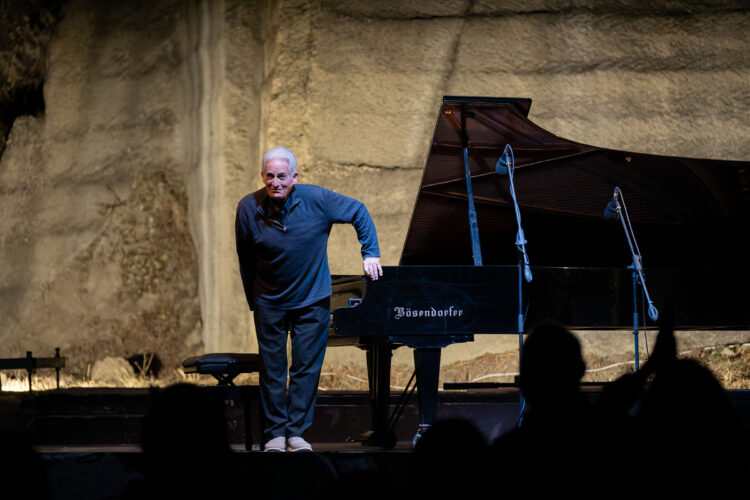 Gümüşlük ABD’li piyanist Craig Sheppard’ı ağırladı
