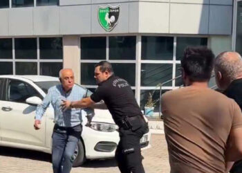 Denizlispor'da taraftarlarla başkan arasında gerginlik