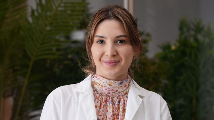 Her 10 kadından 9’unda görülebiliyor! Uzmanı uyardı: Her cilt çatlağı aynı değil