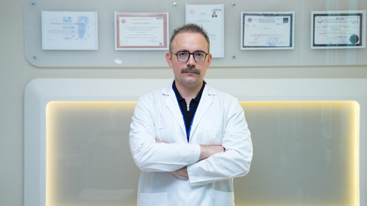 ‘Ani kalp krizinde ilk 1-2 saat içerisinde damar açılmalı’