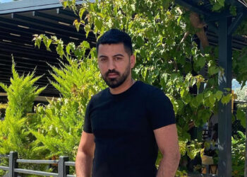 Kemer'de yol verme kavgası cinayetle bitti