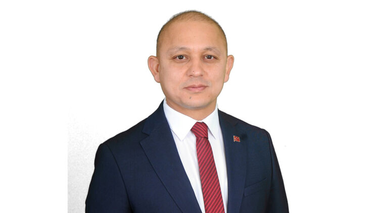 Kırıkkale Belediye Başkanı Yeni Parti'ye katıldı
