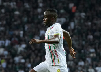 Kocaelispor evinde hata yapmadı! Amed Sportif Faaliyetler’i 2 golle geçti