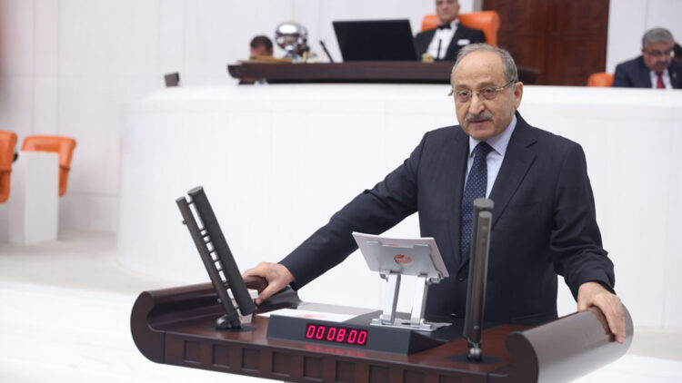 Devlet adına ödenen bedelin karşılığı, bedeli ödeyen insanın kadrosuna göre değişemez
