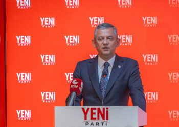 Özgür Özel: Yeni Parti, 18 günde 600 bin üyeye ulaştı