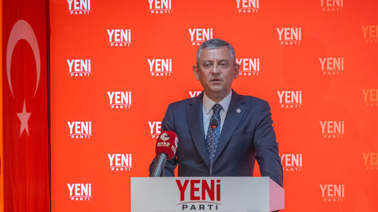 Özgür Özel: Yeni Parti, 18 günde 600 bin üyeye ulaştı