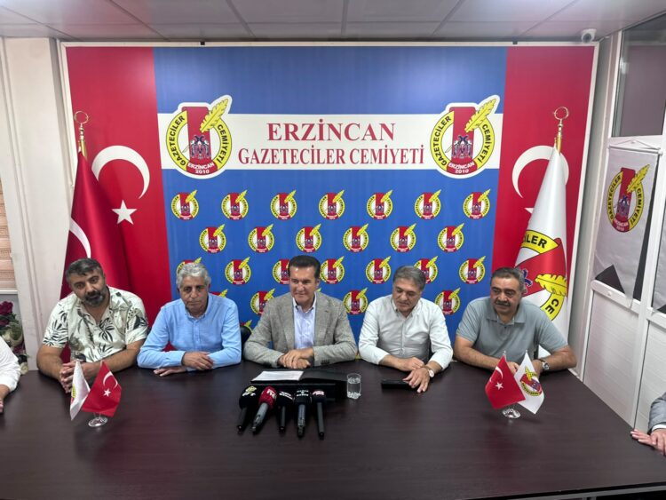 Mustafa Sarıgül’den Yeni Parti mesajı: “Herkesin partisidir”