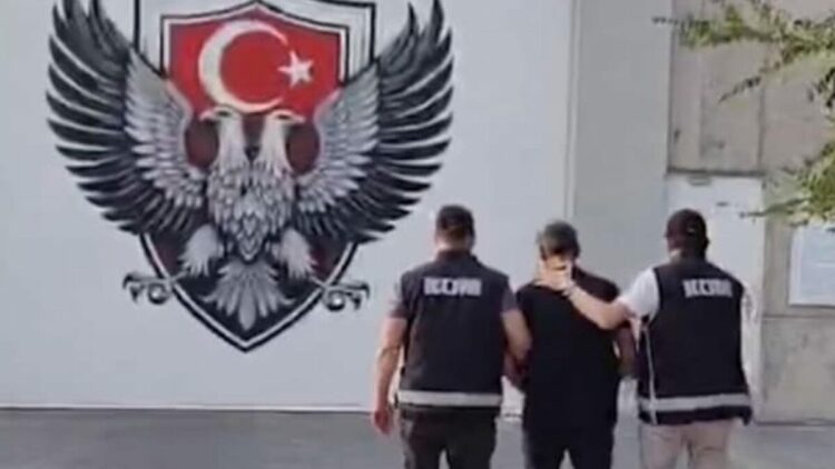 Kamuda iş vaadiyle 1,8 milyon lira dolandıran şüpheli tutuklandı