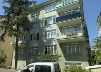 Kiracı, aidat nedeniyle tartıştığı apartman yöneticisini bıçakladı