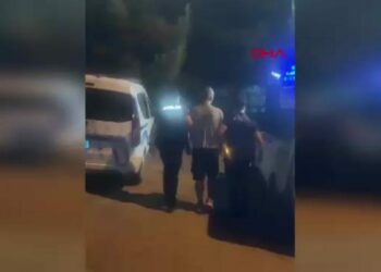 İzmir'de 'Kardeşi kasten öldürme' suçundan aranan firari hükümlü yakalandı