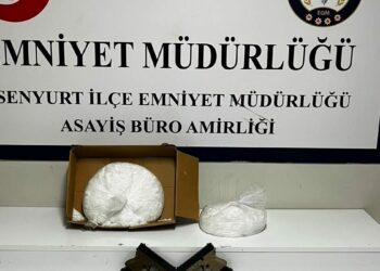 Esenyurt'ta uyuşturucu operasyonu: 5 kilo 252 gram metamfetamin ele geçirildi