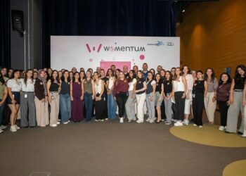 Enerjisa Üretim'in Womentum programı 5 yılda 11 bin genç kadına ulaştı