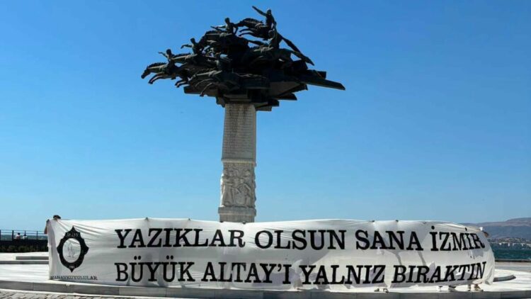 Altay'ın pankartı meydanlarda