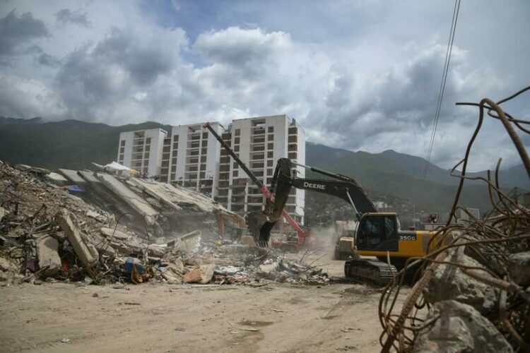 Venezuela'daki depremlerde hayatını kaybedenlerin sayısı 6 bin 125'e yükseldi