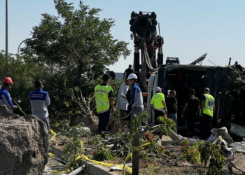Kayseri’de yolcu otobüsü devrildi; 1 ölü, 23 yaralı