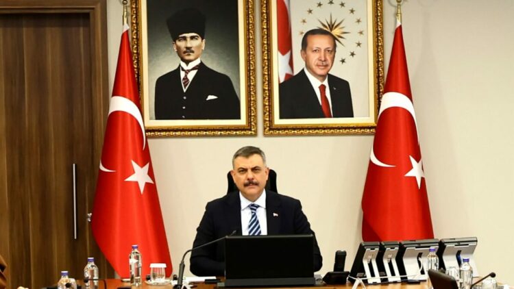 Bakan Çiftçi, 'Kaçakçılık ve Organize Suçlarla Mücadele Toplantısı'na katıldı