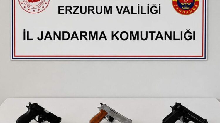 Düğün konvoyundaki 6 sürücüye trafiği engelledikleri gerekçesiyle 540 bin lira ceza