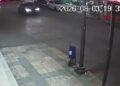 Otomobil ile bisikletin çarpıştığı kaza kamerada; 1 yaralı