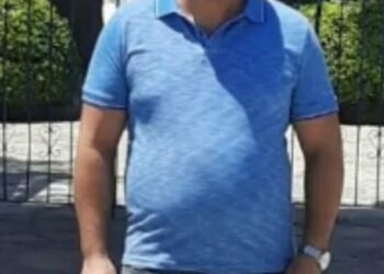 Pompalı tüfekle oğlunu öldürdü