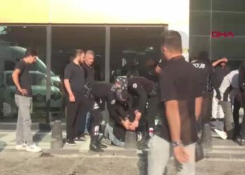 Şanlıurfa’da bıçaklı kavga 3 yaralı 4 gözaltı