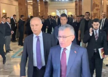 AK Parti grubunda 'çerçeve yasa' toplantısı